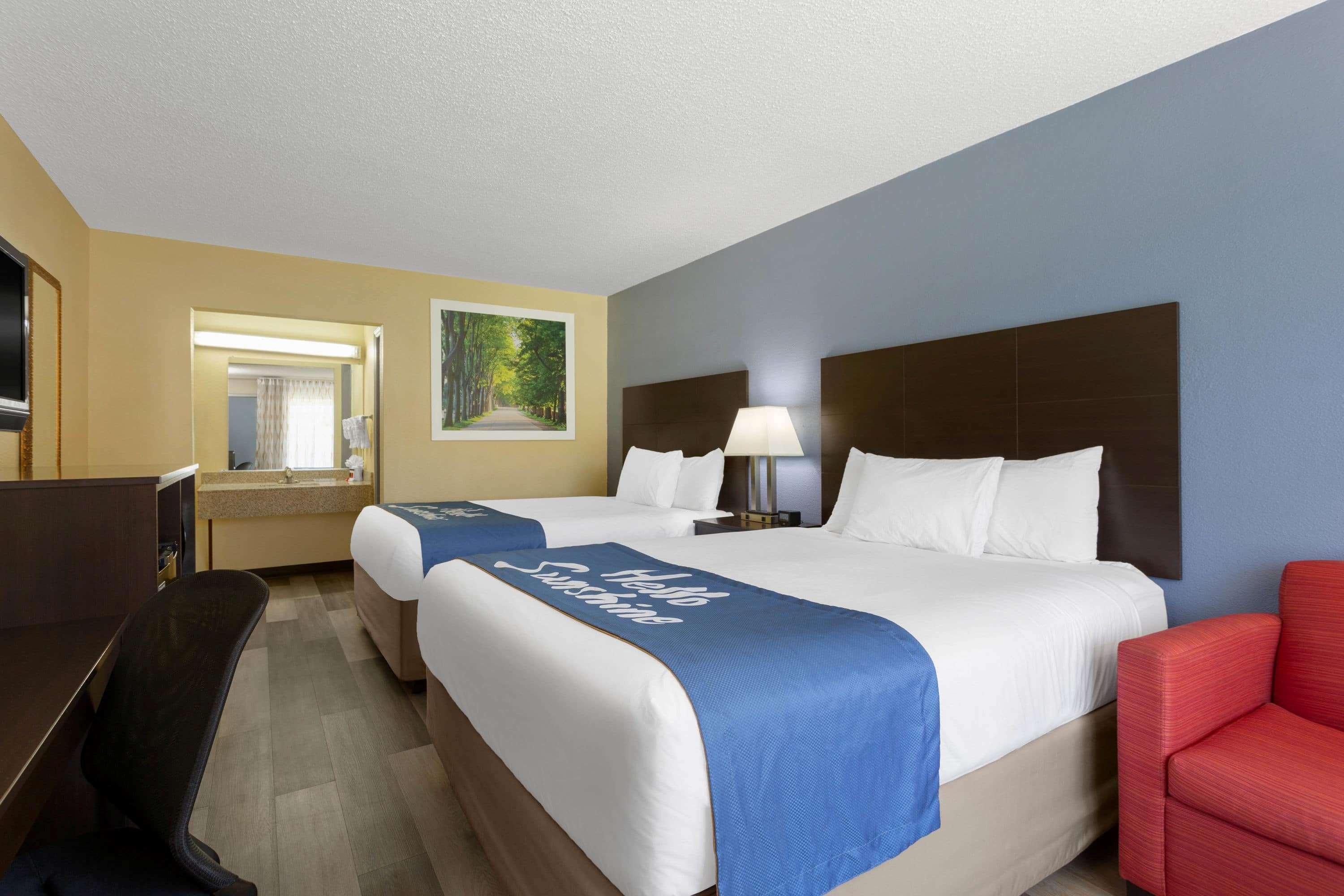 Days Inn By Wyndham Greensboro Airport Eksteriør bilde